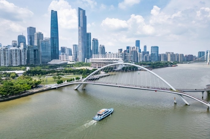 “抢麦”点赞！大会外宾通过这个故事“读懂中国”