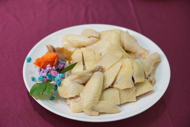 河口白切灵芝鸡 河口白切灵芝鸡