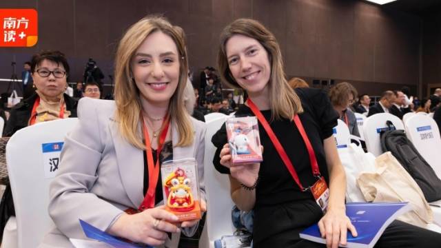 让世界“读懂中国”