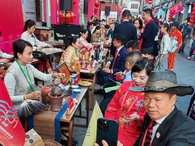 韩江评论｜用好“年会效应” 绘就发展新景