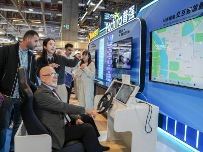 珠澳双城共展“黑科技”，洋客商惊呼太秀了！