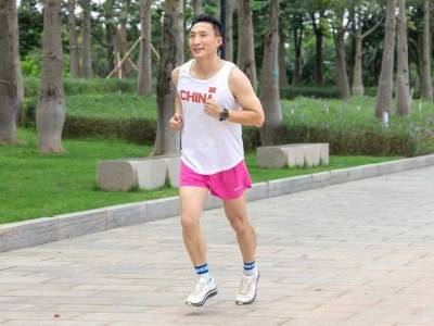 “迈步走”“举起手”，他在全运会展现横琴人风采