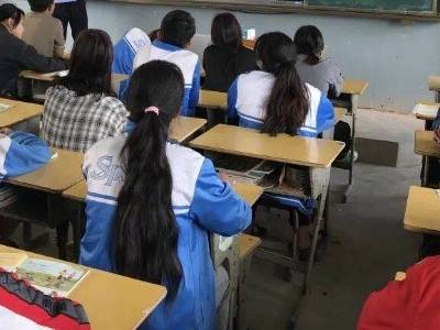 从山里来，到山里去——记深圳市盐田高级中学刘毅与大山深处的“双向奔赴”（节选）｜粤桂协作好故事