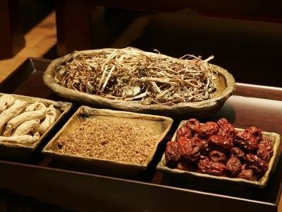 神医的苦恼：一个深圳医生在资源县的“走红”与出走｜粤桂协作好故事