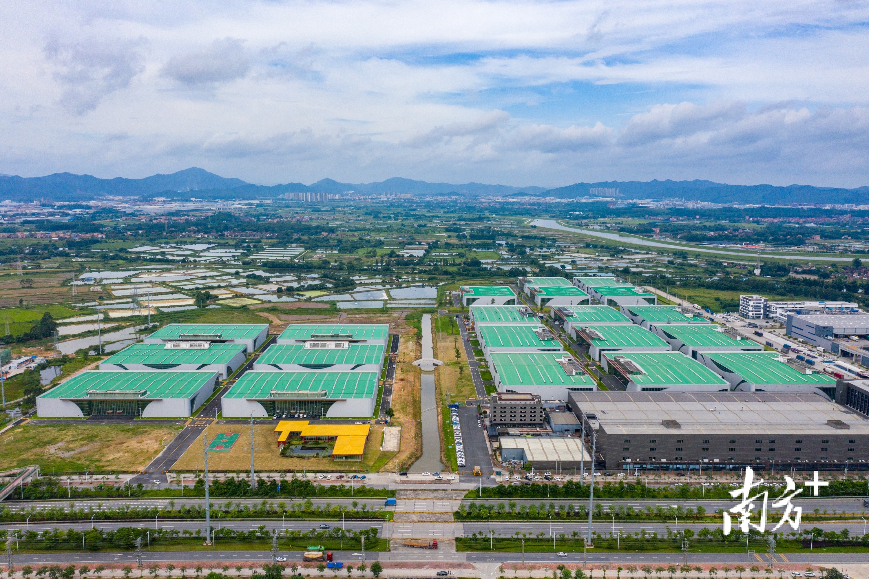 专精特新湾致力打造高明“最美园区”。 杨和供图 专精特新湾致力打造高明“最美园区”。 杨和供图