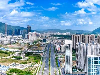 深圳市生态环境局深汕管理局：更高标准打好蓝天、碧水、净土保卫战