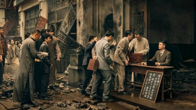 粤产大剧《风与潮》开播：广东全链条护航下的“攻坚战”