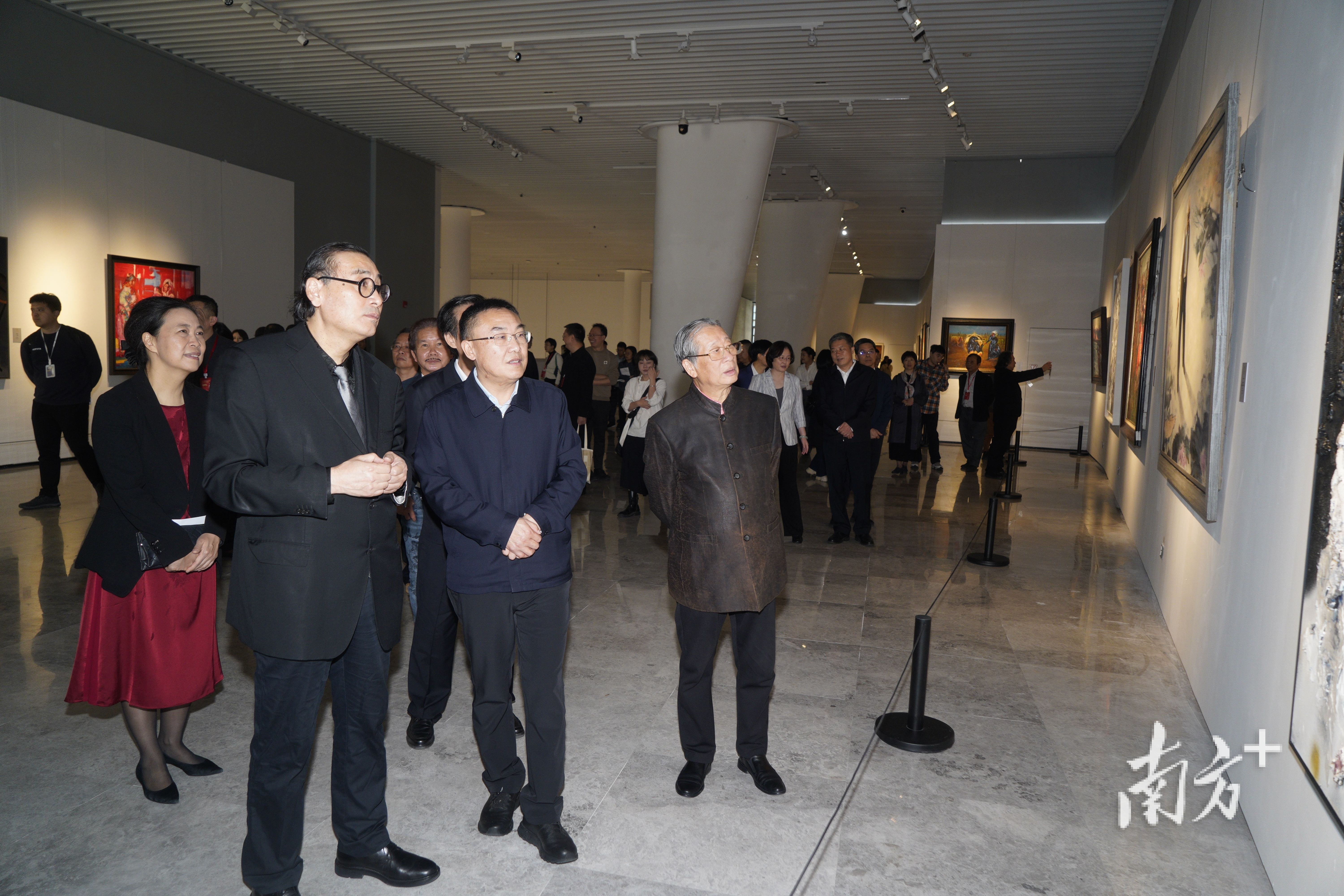 许钦松携新作《瀑影岚光》亮相第九届全国画院美术作品展览