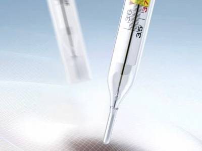 告别水银“甩一甩”，未来如何精准测体温？｜健康深一度