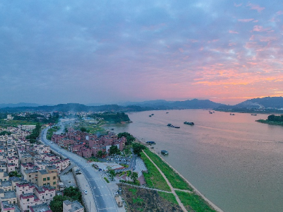 走读江河 记录岭南④｜千年“黄金水道”，万卷流动的岭南画卷