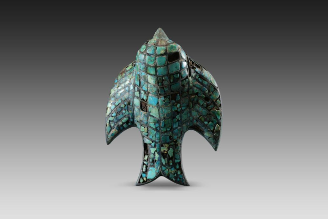 后刘家塔墓地出土镶绿松石燕形铜泡 后刘家塔墓地出土镶绿松石燕形铜泡