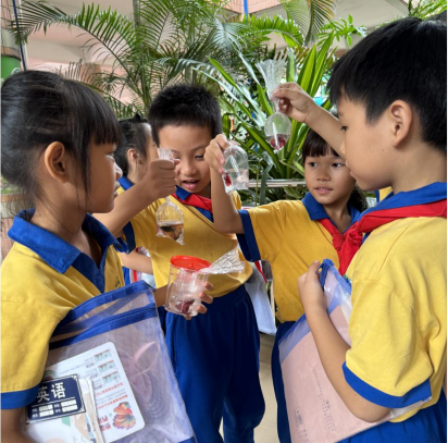 观赏鱼走入校园,激发学生对自然与生命的热爱 观赏鱼走入校园,激发学生对自然与生命的热爱