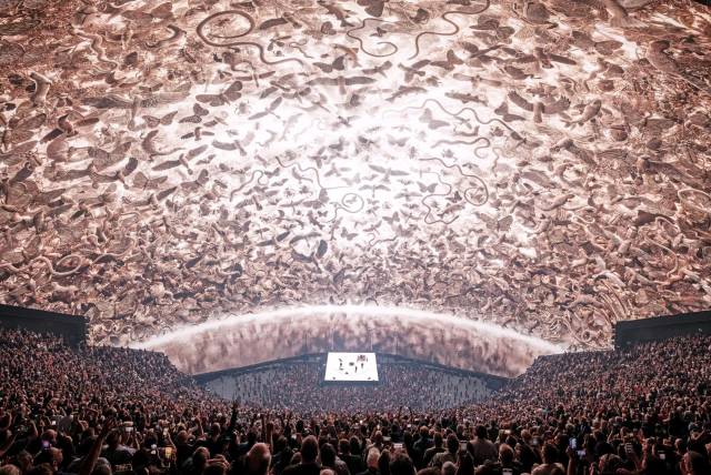 亚洲首展！埃斯·德芙琳的纸上迁徙，于深圳湾归心