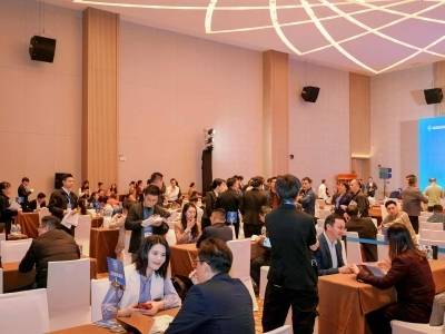 特写｜现场两度加座！佛山这场供需对接会“挤爆”了