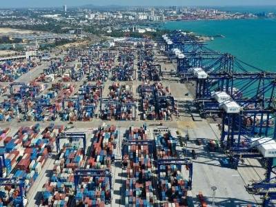 “风从海上来”，序幕刚刚拉开