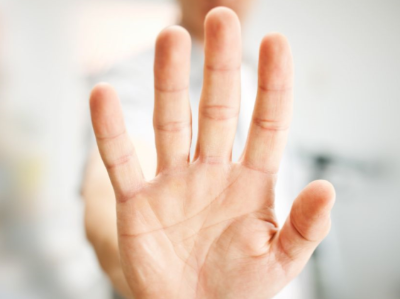 网信办会同证监会出手！“爱在深秋-郑老师”等一批账号被处置