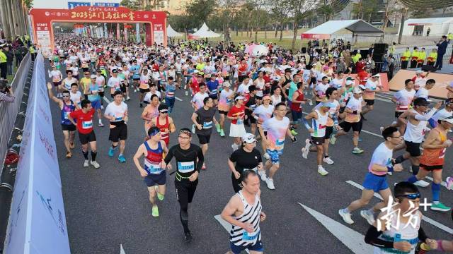 《完善国际2》鸿利墨水每天送同心合力战怨灵