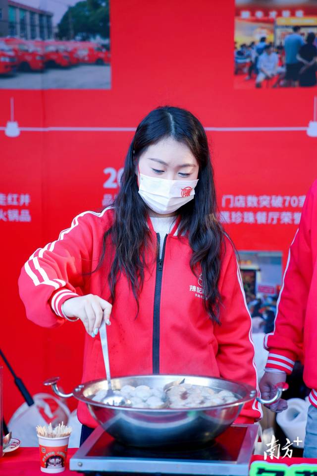 鲜香的潮汕牛肉丸。