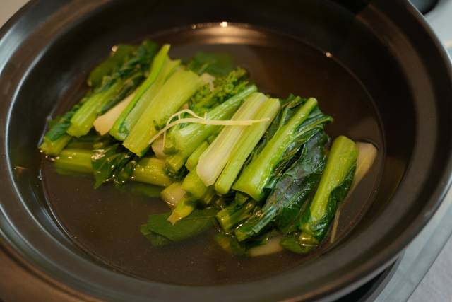 山泉水时令菜心