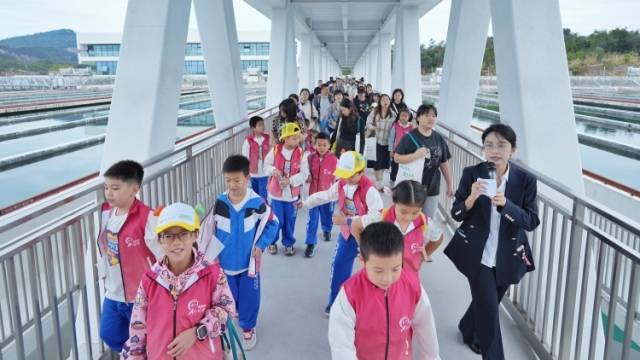 南方小记者探秘智慧水厂新标杆，解锁自来水的“奇妙旅程”