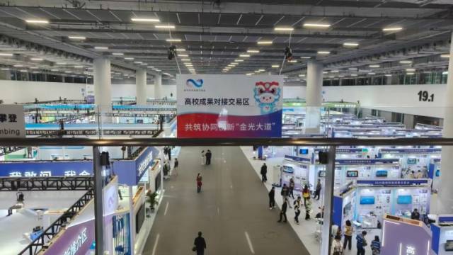 从热点看趋势！这几年爆火的5类校企合作专业，值得参考！丨柯大侠笔记