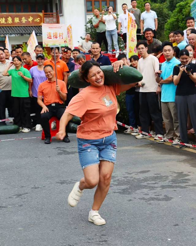 搬冬瓜比赛—连江口镇庆祝农民丰收节活动