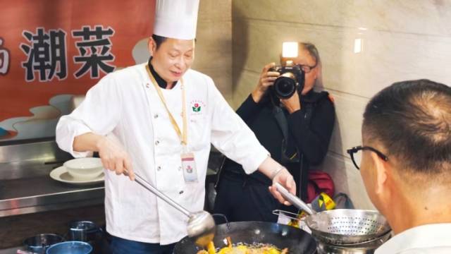 最是乡味抚人心，汕头如何做好一席潮菜？| 鮀城视评