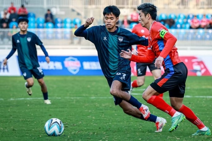 首届“省港杯超级足球邀请赛”燃情启幕！吴川青年6：0香港联队