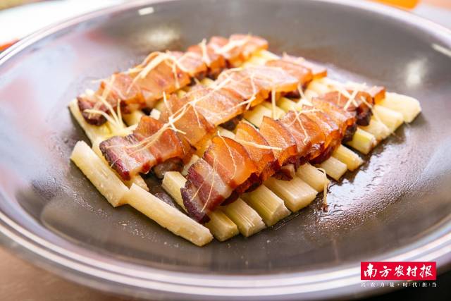 甘蔗香薰城口老腊肉