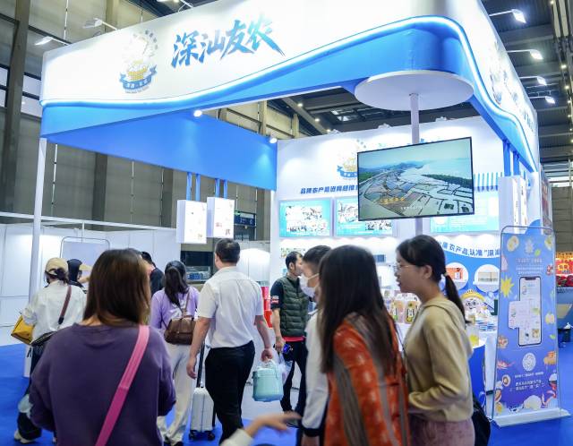 12月5日至7日，“深汕友农”品牌亮相第十四届中国（深圳）国际生态农业暨食材博览会
