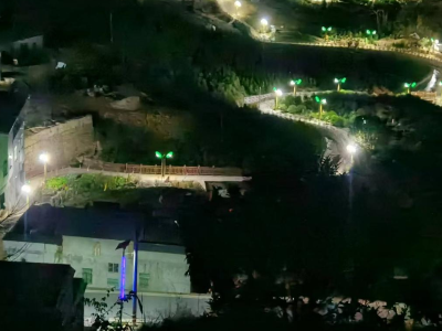 番禺五华心连心！番禺帮扶工作队为棉洋镇新光村点亮振兴灯