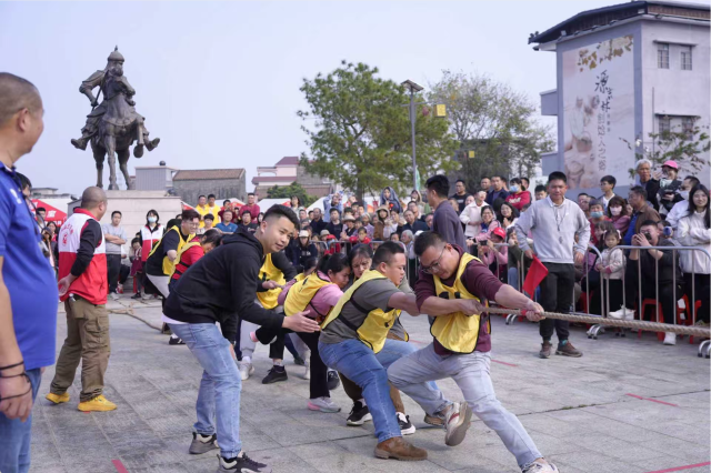 鹤山龙口乡村大力牛拔河比赛现场