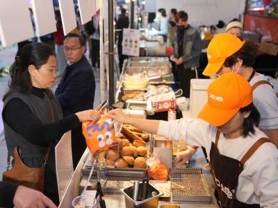 “文旅+”综合消费激活城市假期市场 | 消费新浪潮