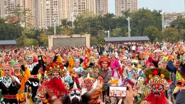 潮汕豪情！千人齐舞英歌，战鼓如雷 | 南方+拍客看广东