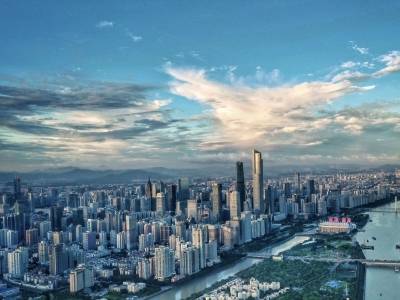 穿越“U型”曲线，广州经济拒绝惯性增长