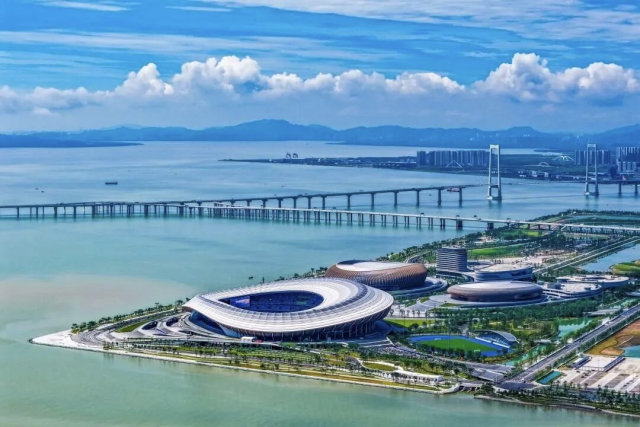 广州南沙区正着力打造国际观赏鱼进出口贸易新高地。