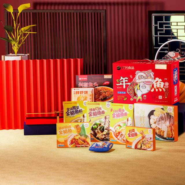 广东年菜系列产品。