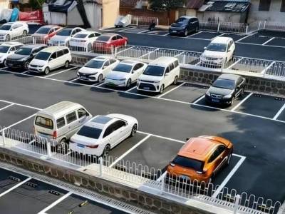 韶关浈江机务新村：800米“暖心路”串起民生幸福线