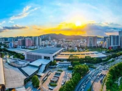 布吉街道党工委书记黄朝若：“3个3”行动打造深圳东部中心门户