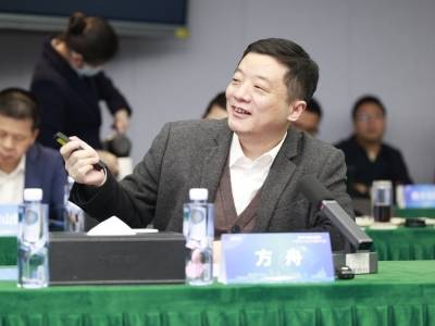 方舟：以口岸地带特殊区域为抓手，建立让两制起化学反应的平台