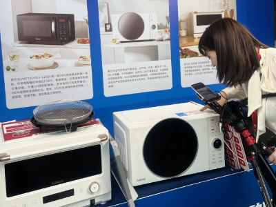 销量翻倍！能“上天”的微波炉在电商平台卖疯了｜爆款佛山造