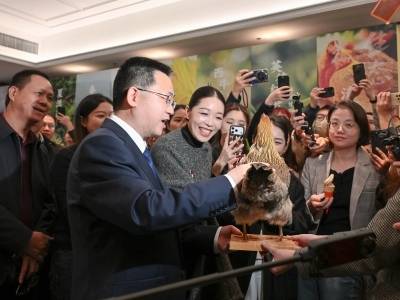 视频｜一杯英德红茶、一碗清远鸡汤，市长带你“寻味清远”