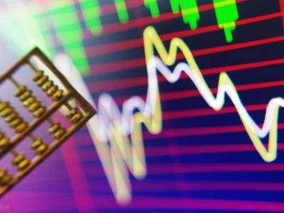 道指涨超300点，美股存储半导体爆发，加密货币12万人爆仓