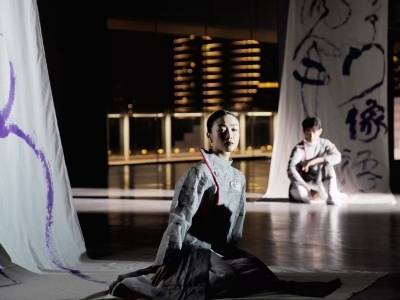 变幻水上“光影诗篇”！2026广州新年诗会点亮湾区“诗歌灯塔”