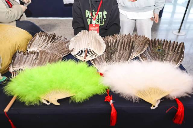 各式鹅绒制品。