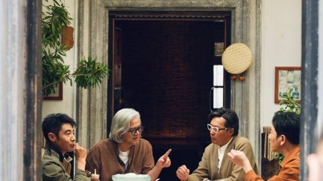 撒贝宁：汕尾的生蚝都没吃过，白活了