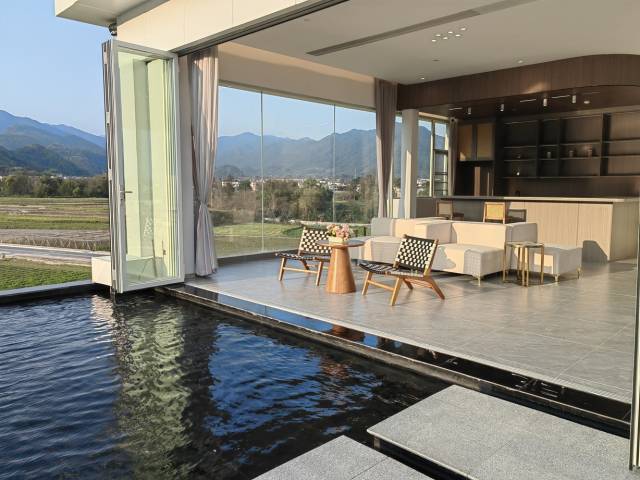 丹霞印象·蜜峰民宿内部环境。