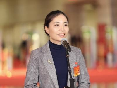 市人大代表吴小丽：代表建议是用脚走出来的｜2026广州两会