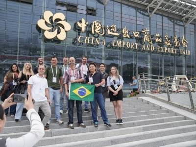 政府工作报告“点将”广州商务：激活内外需潜力这么干！｜2026广州两会