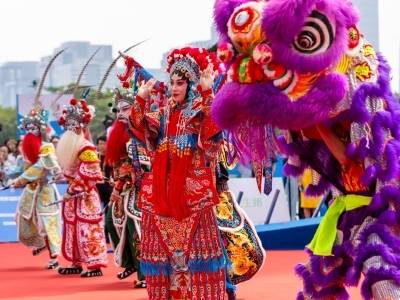 市政协委员吴非凡：建议充分发挥粤剧领军人才先锋作用｜2026广州两会